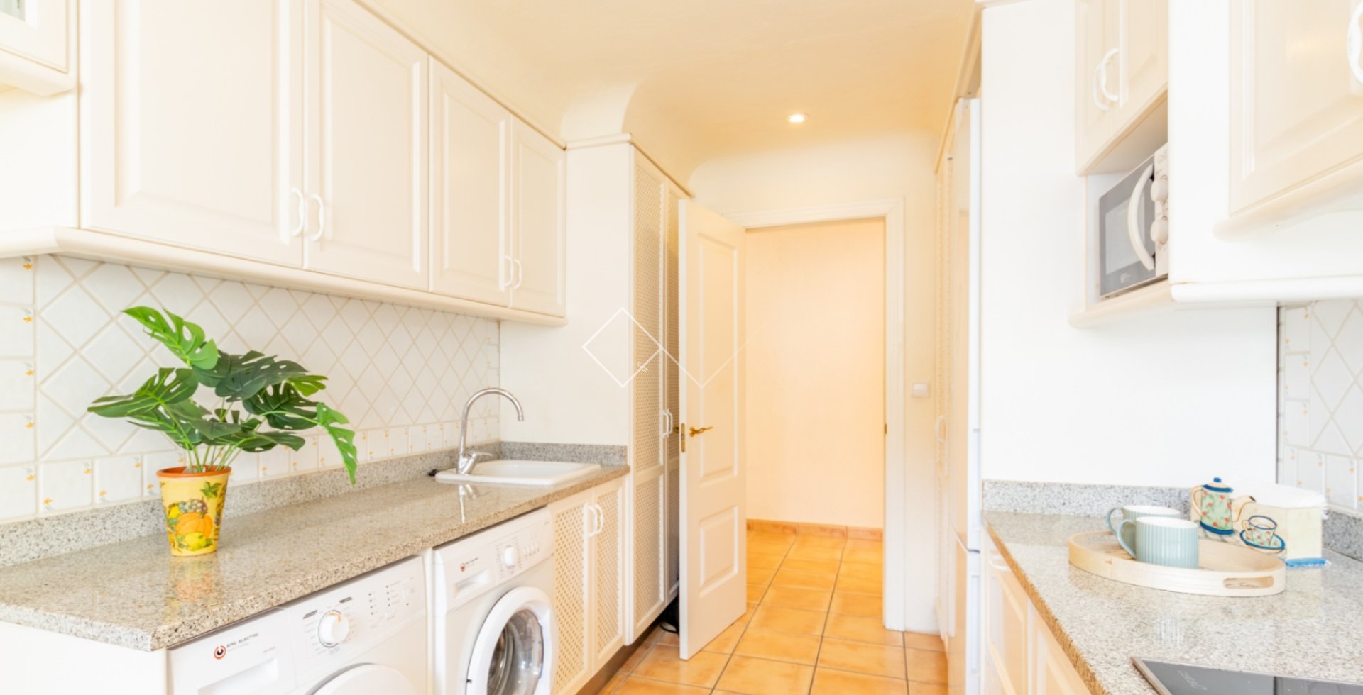  - Appartement / Logement - Moraira - Centro