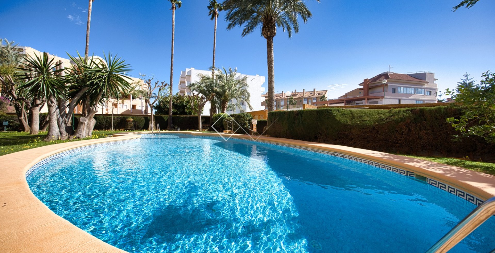 Resale - Apartment / Flat - Jávea/Xàbia - El Arenal