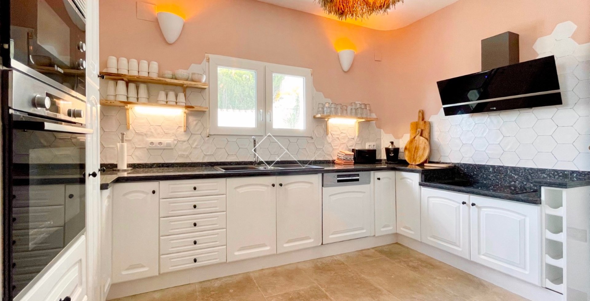 Resale - Villa - Moraira