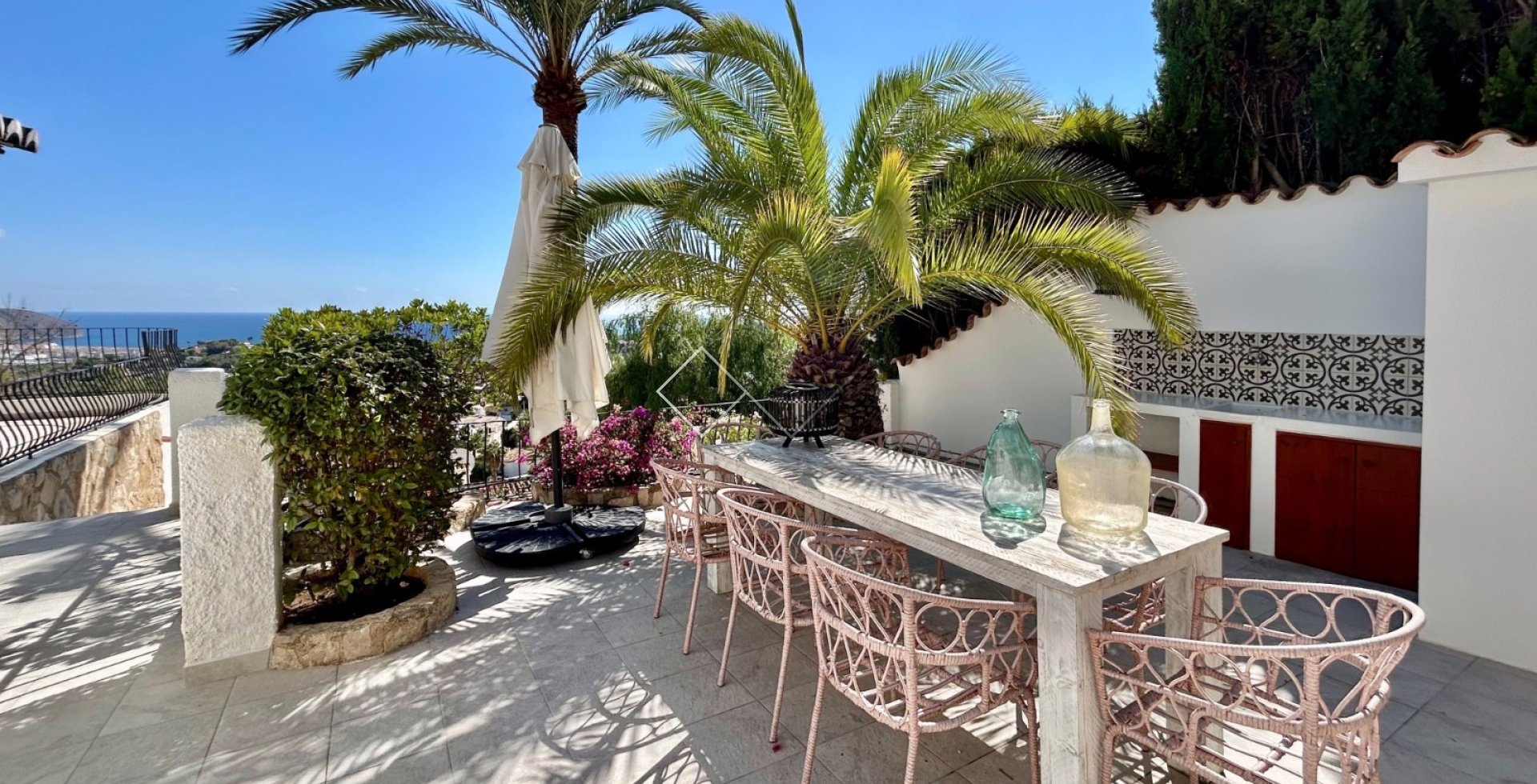 Resale - Villa - Moraira