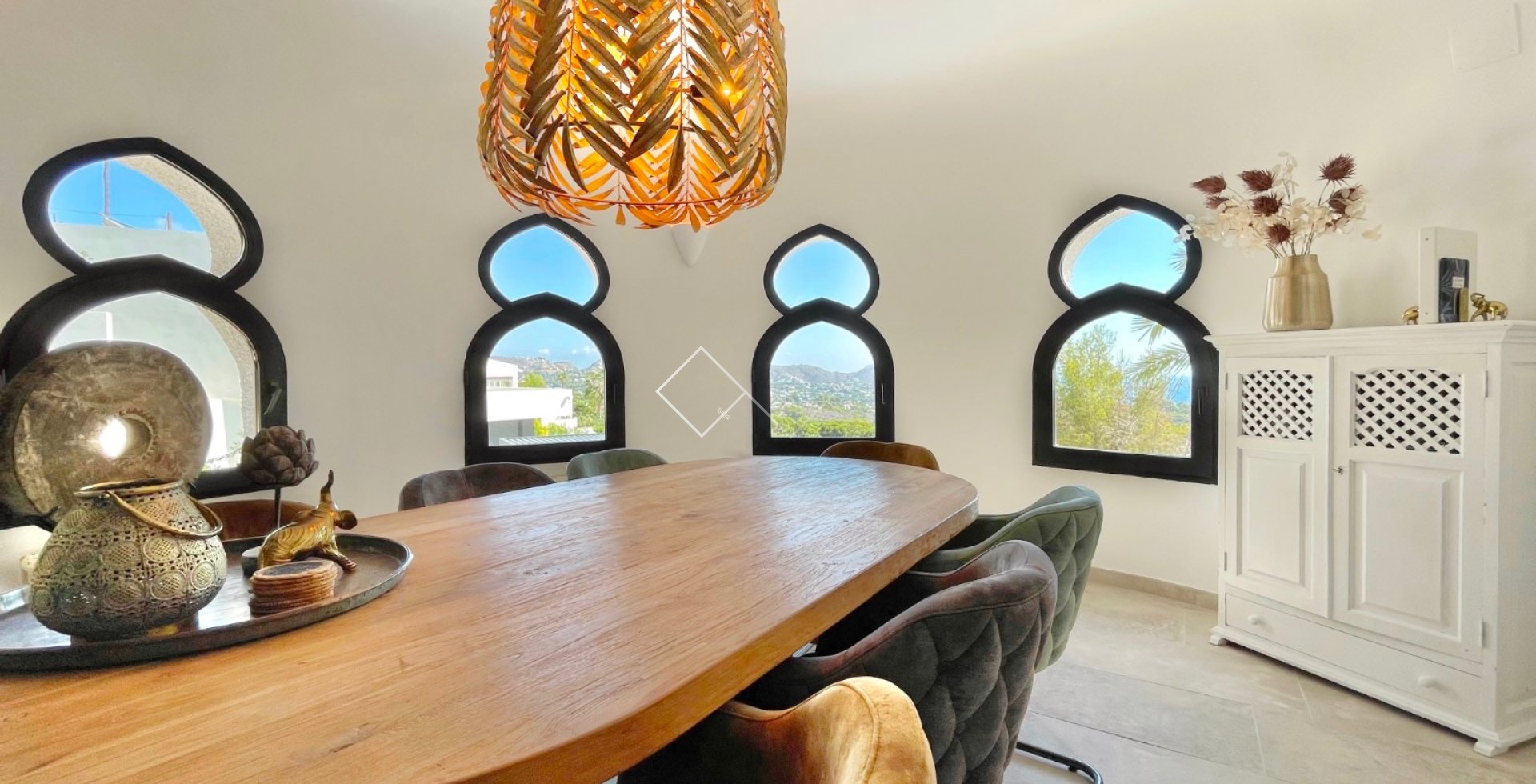 Resale - Villa - Moraira