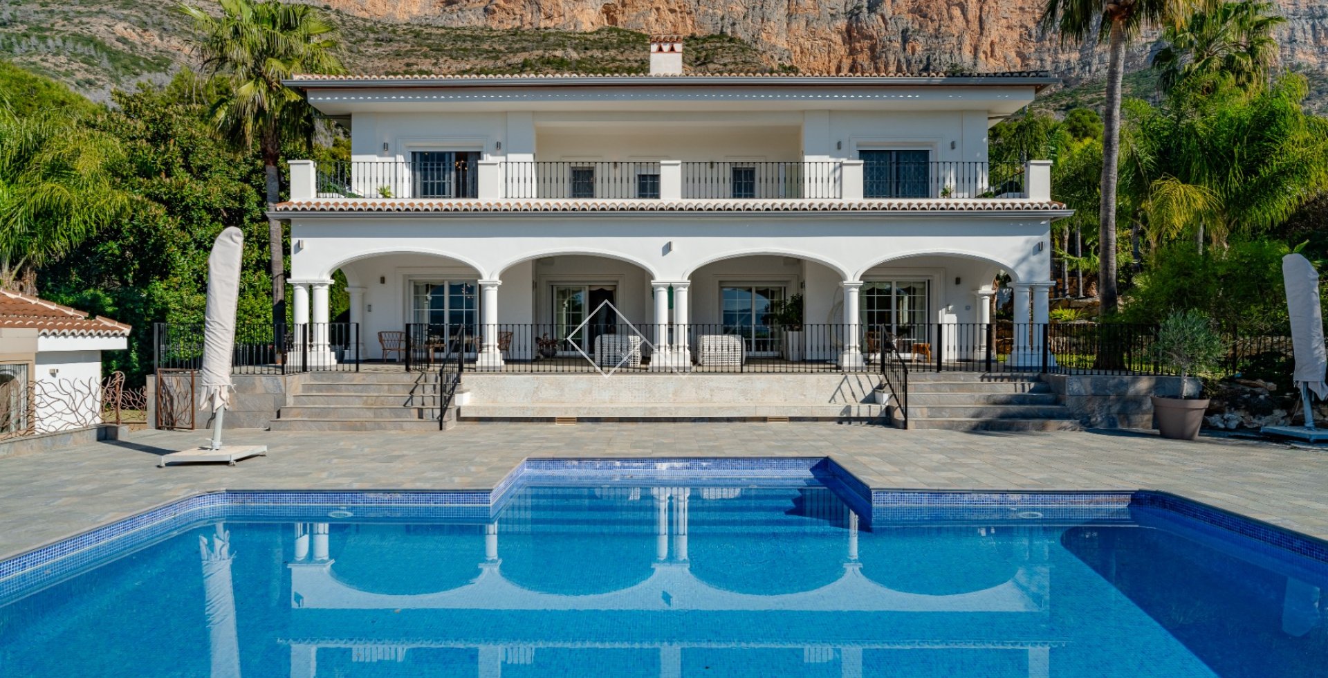 Resale - Luxury Villa - Jávea/Xàbia - Montgo
