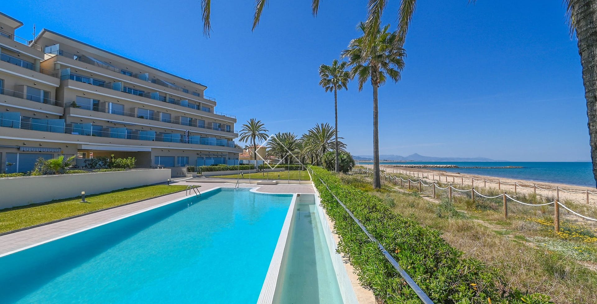  - Appartement / Flat - Denia - Dénia