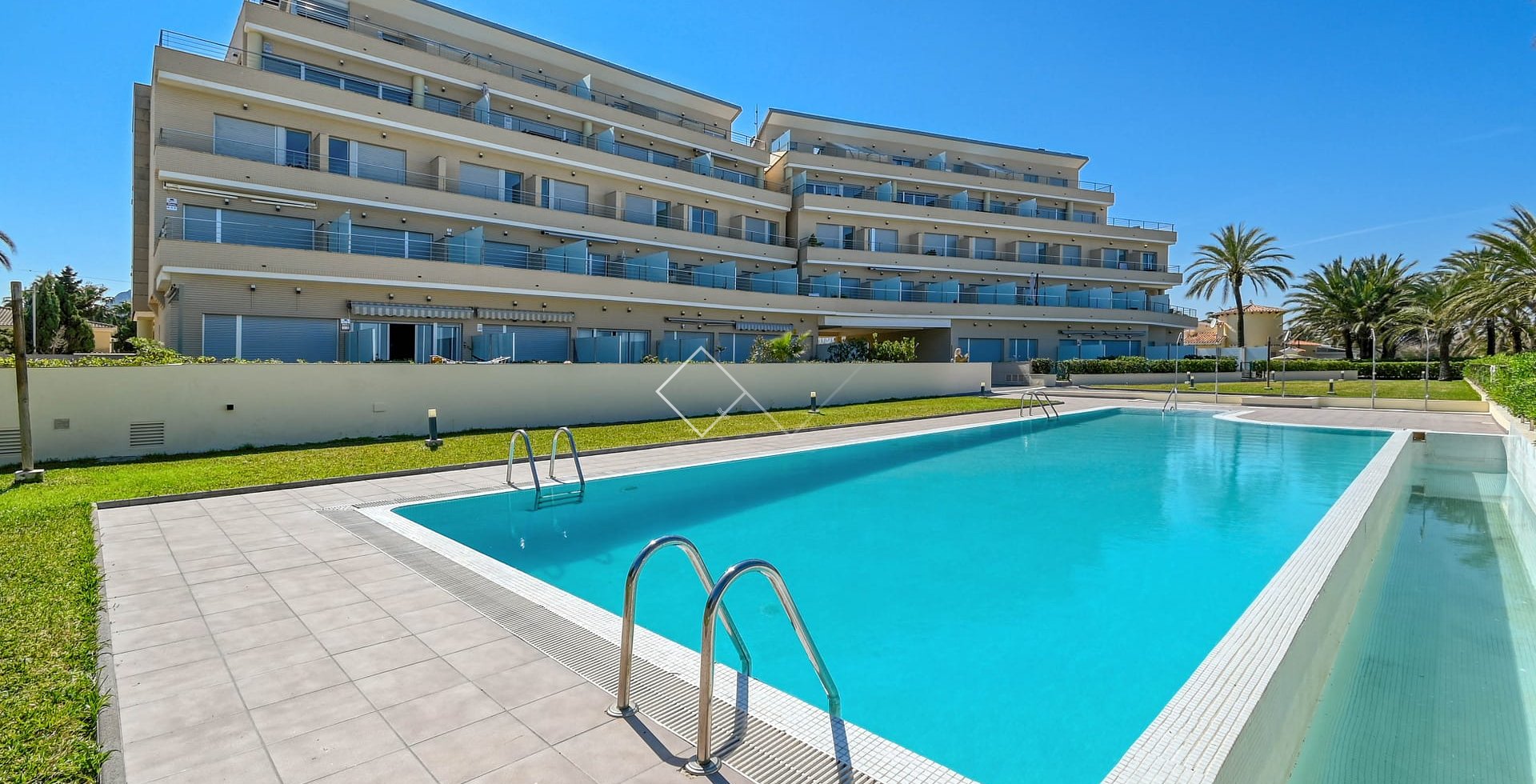  - Appartement / Flat - Denia - Dénia