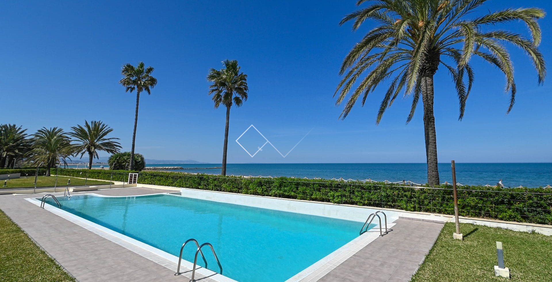  - Appartement / Flat - Denia - Dénia