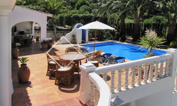 Resale - Villa - Moraira