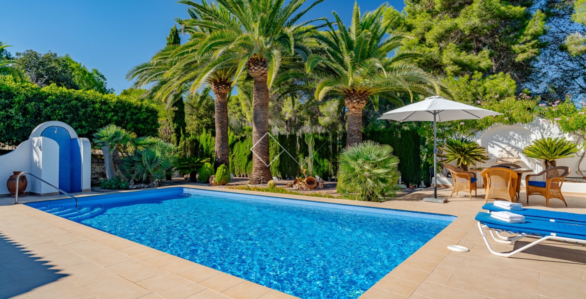 Resale - Villa - Moraira