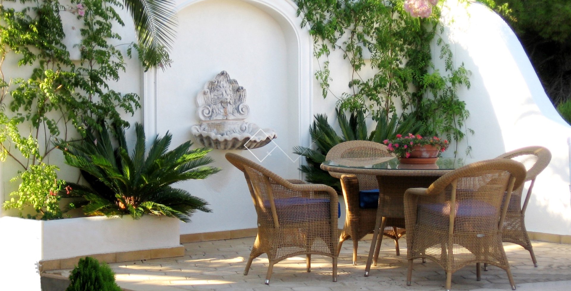 Resale - Villa - Moraira