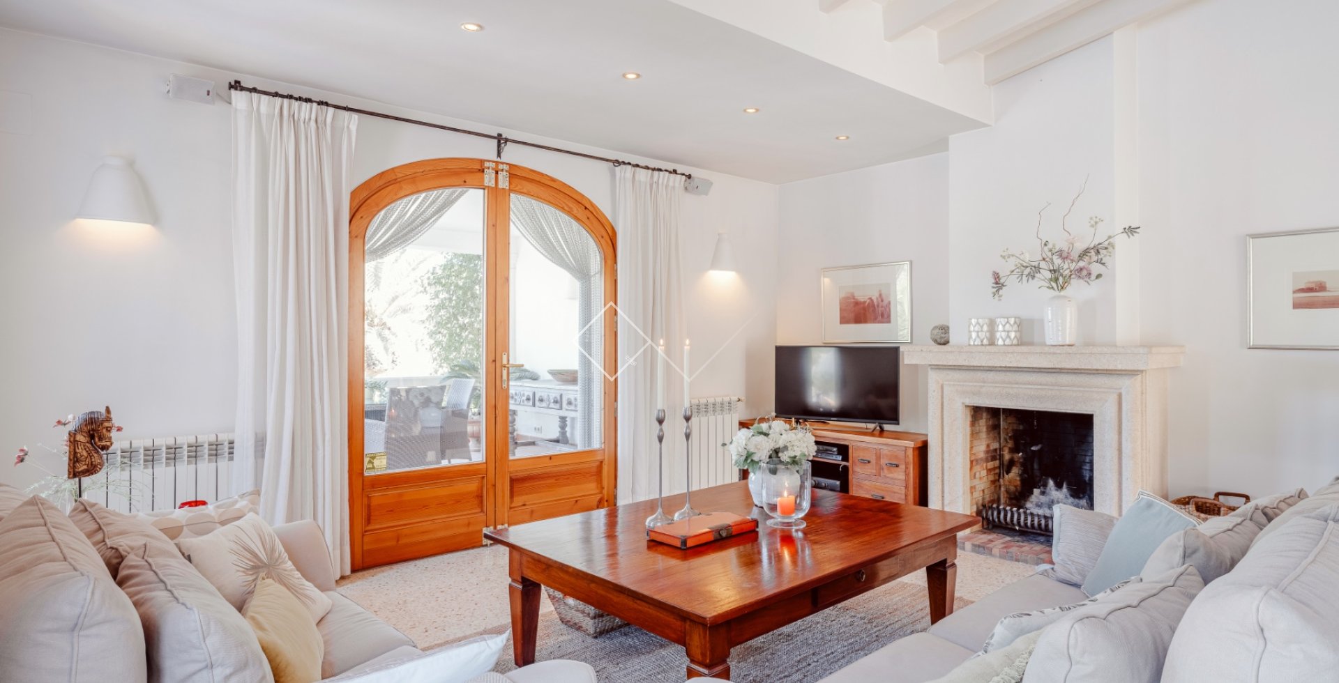 Resale - Villa - Moraira