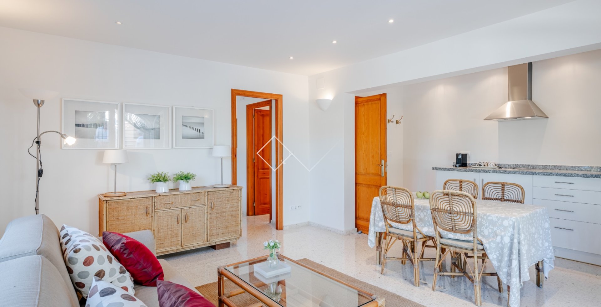 Resale - Villa - Moraira