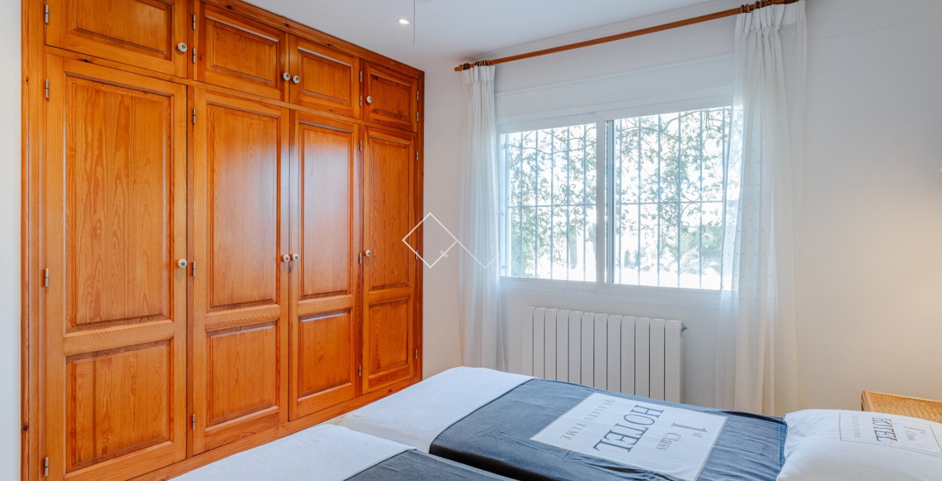 Resale - Villa - Moraira