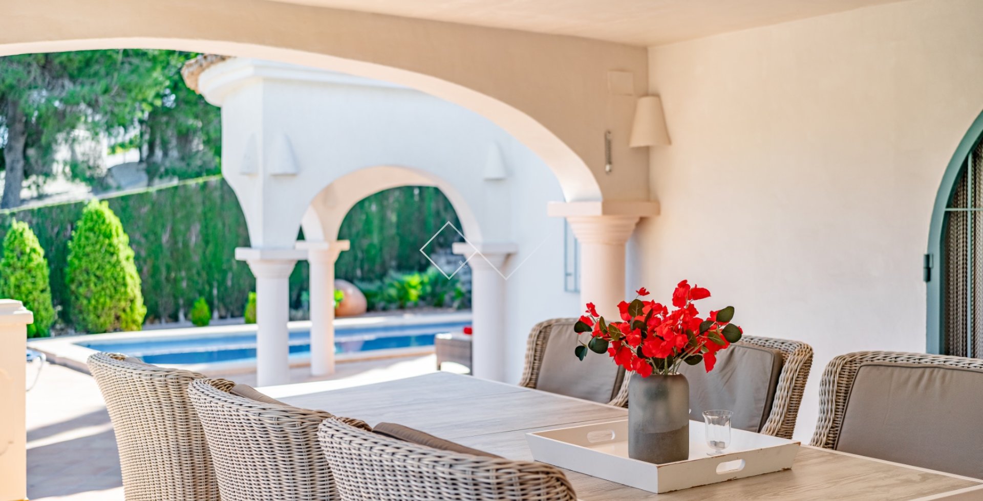 Resale - Villa - Moraira