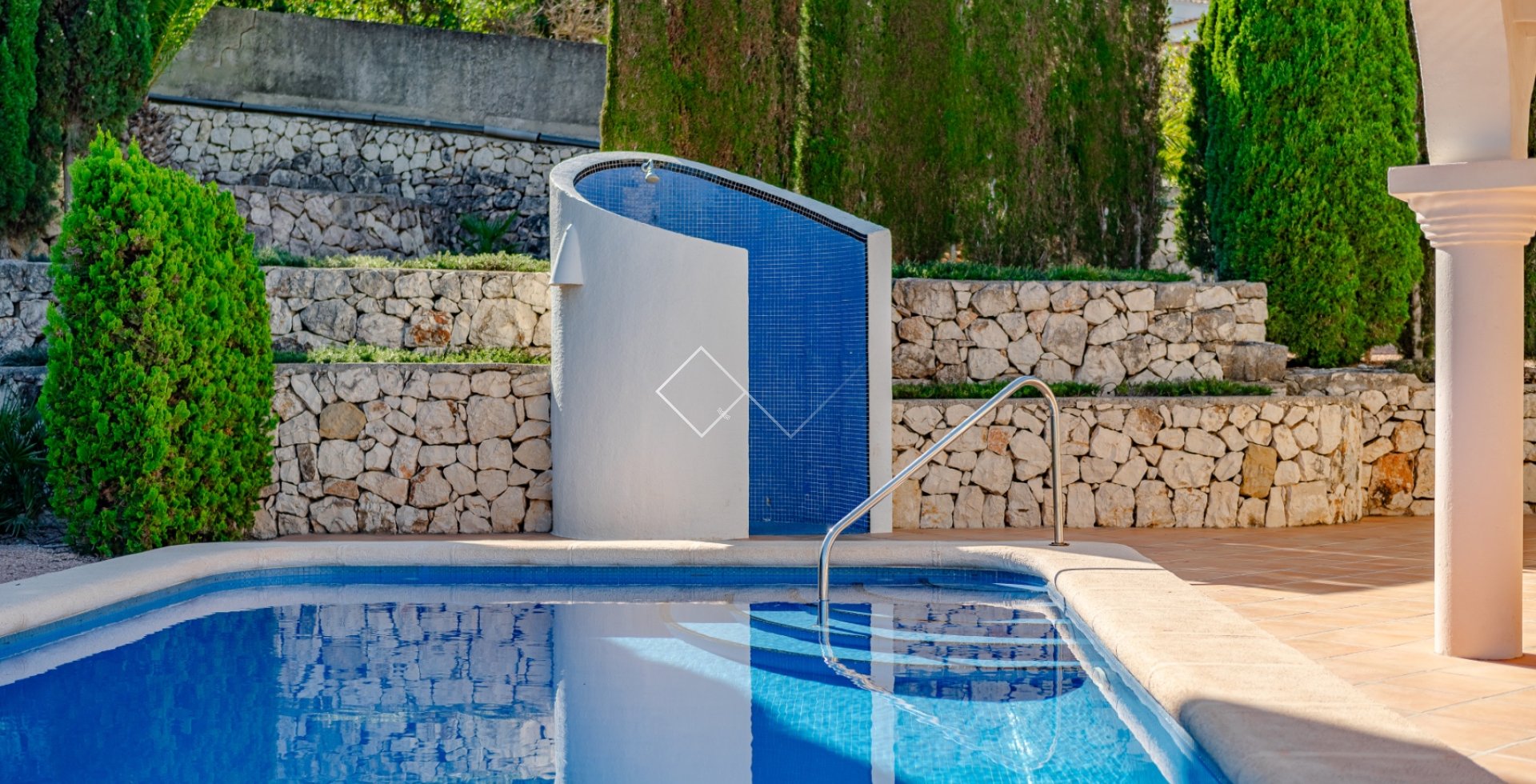 Resale - Villa - Moraira