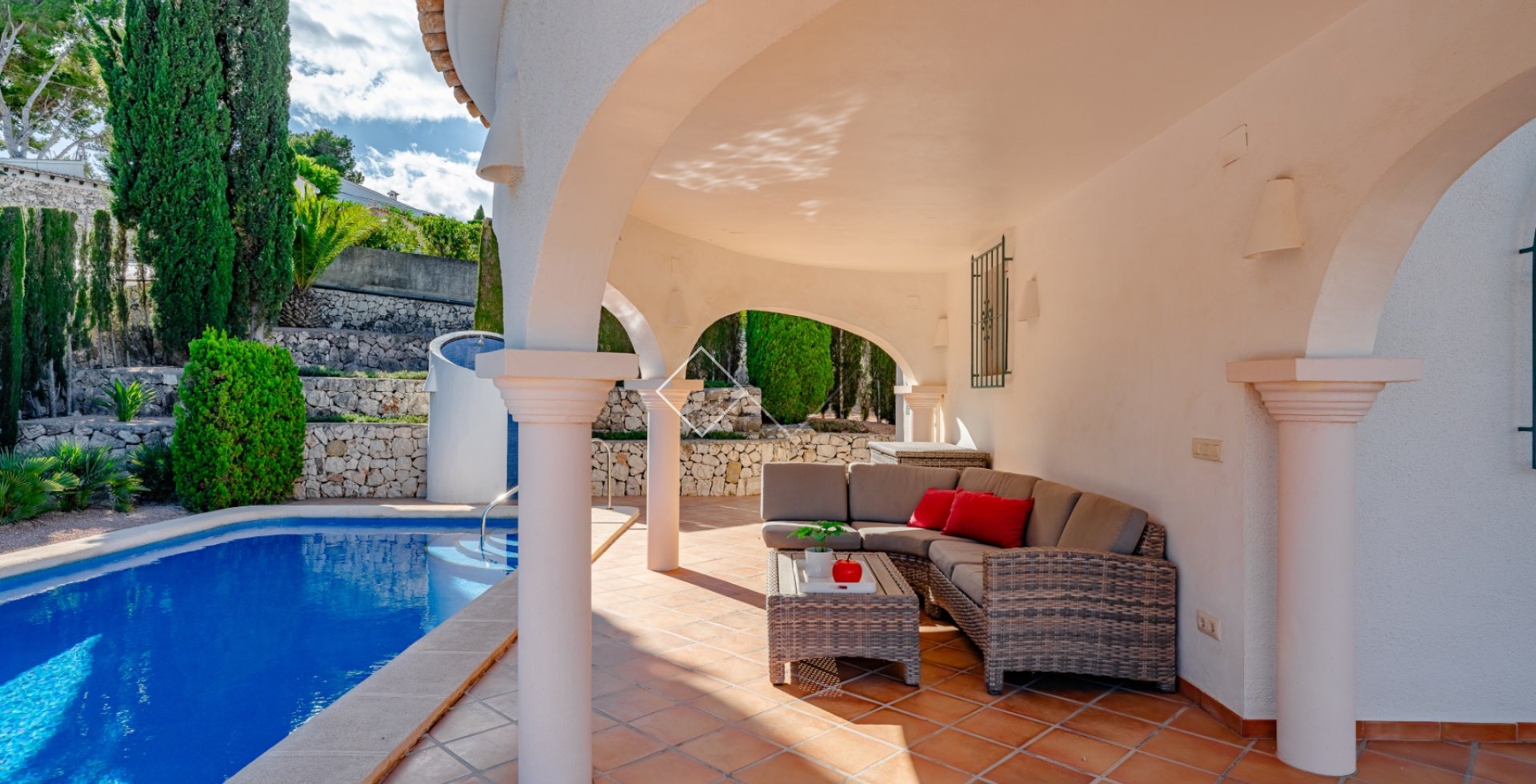 Resale - Villa - Moraira