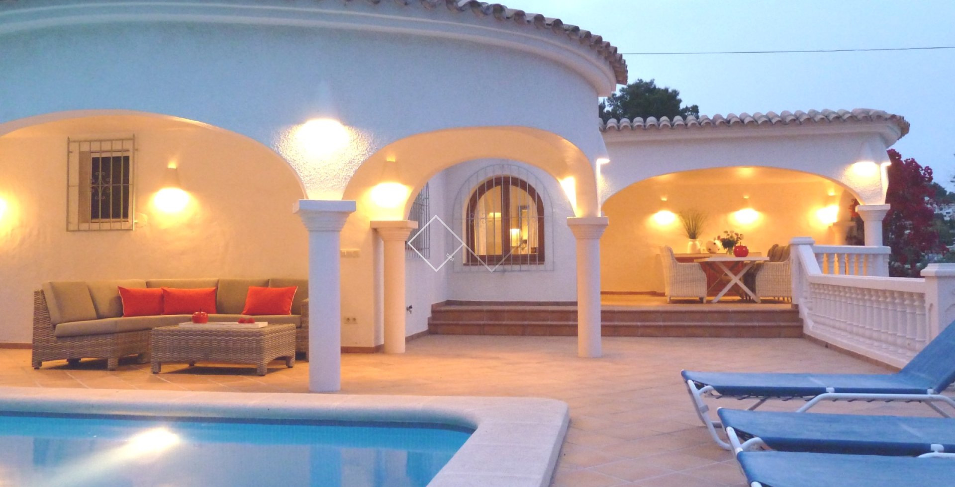 Resale - Villa - Moraira