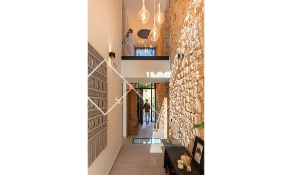 Resale - Villa - Moraira