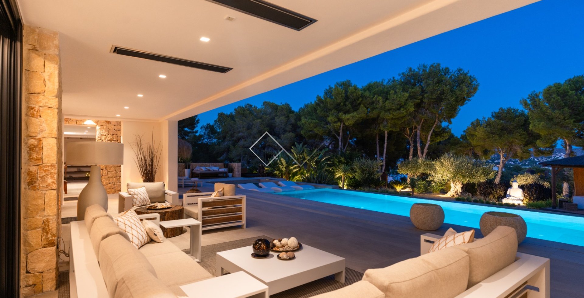 Resale - Villa - Moraira