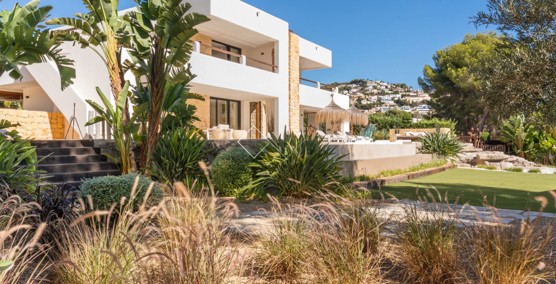 Resale - Villa - Moraira