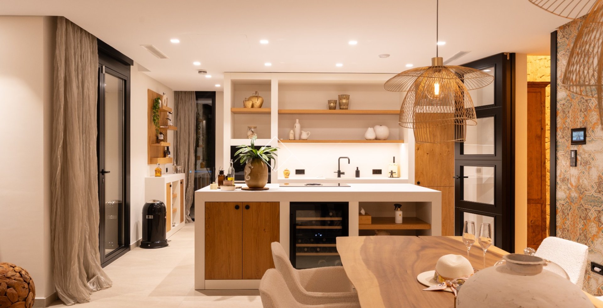 Resale - Villa - Moraira