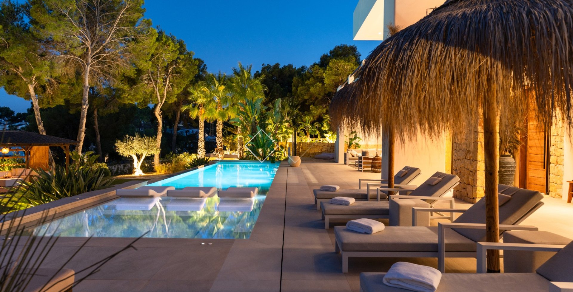 Resale - Villa - Moraira