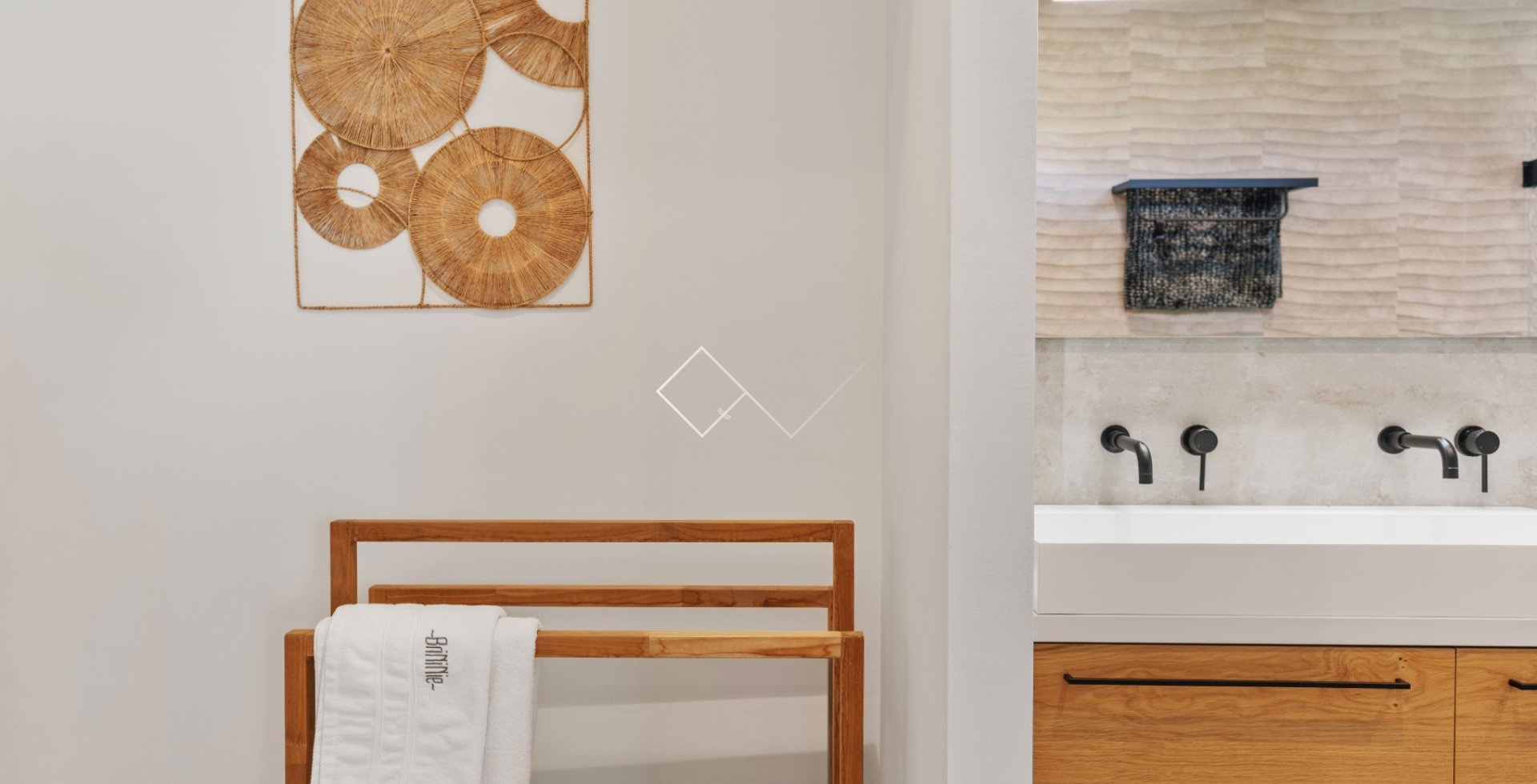 Resale - Villa - Moraira