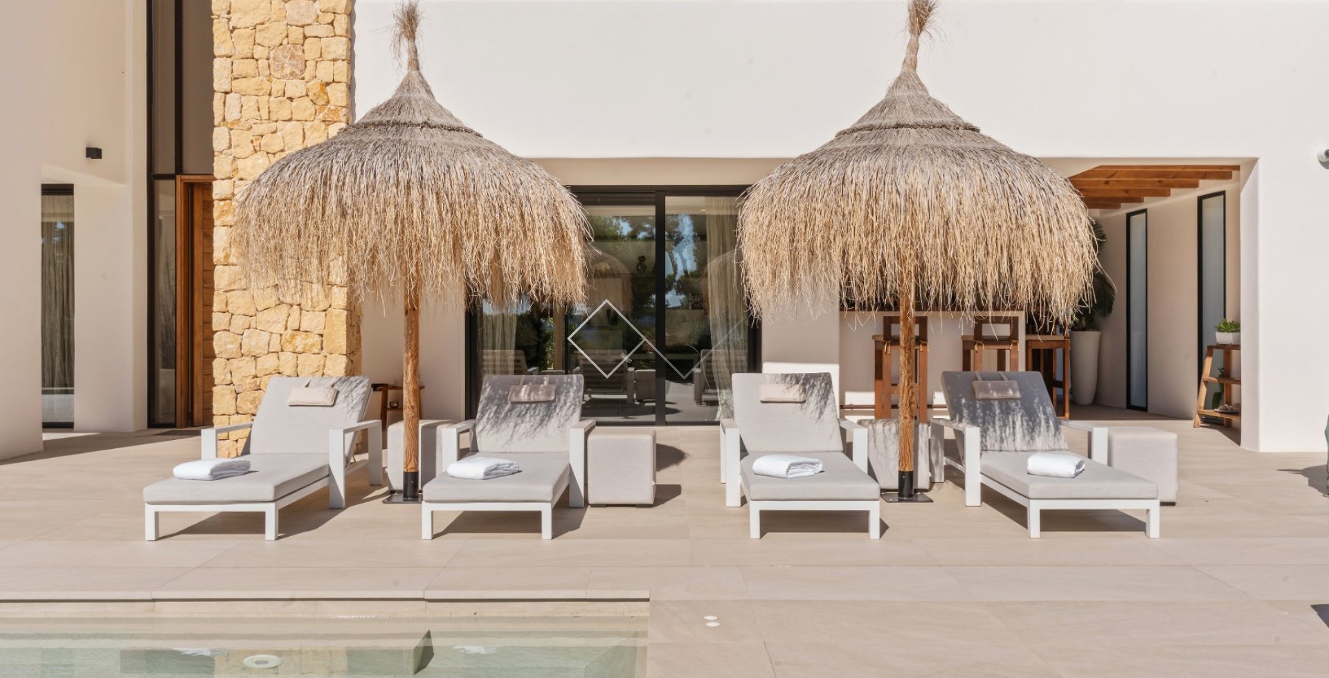 Resale - Villa - Moraira