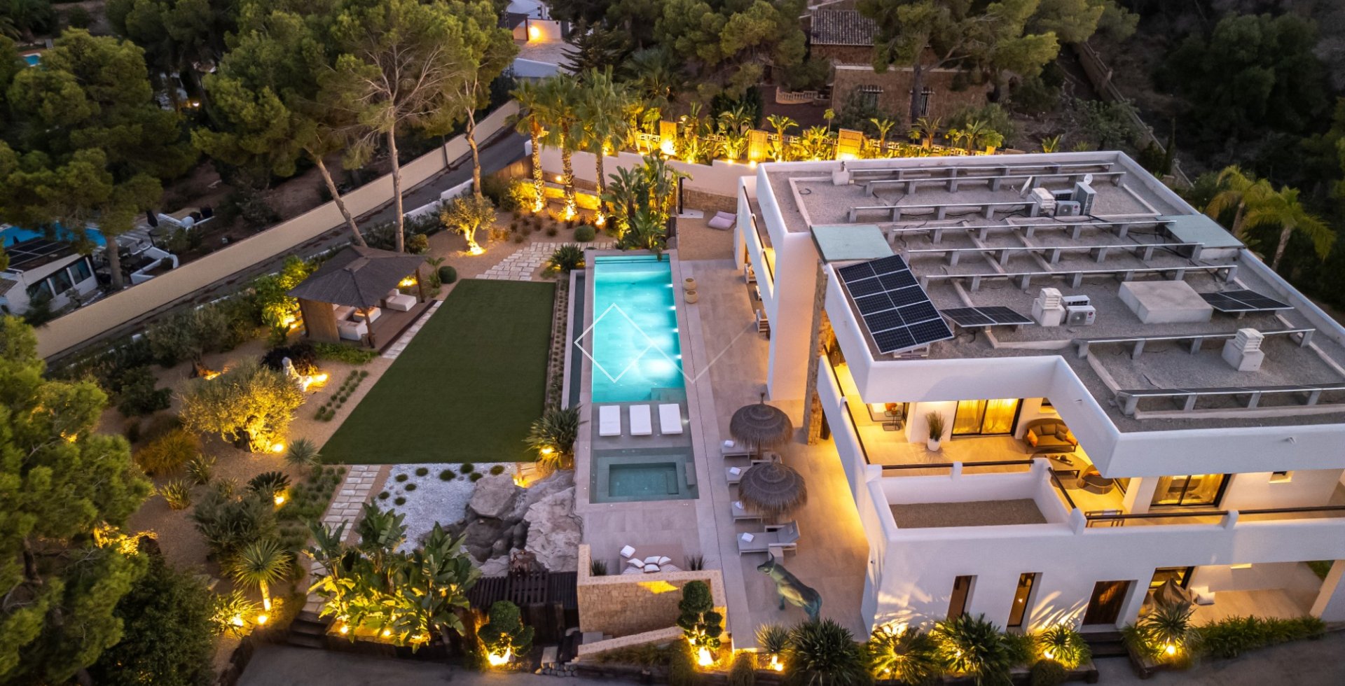 Resale - Villa - Moraira