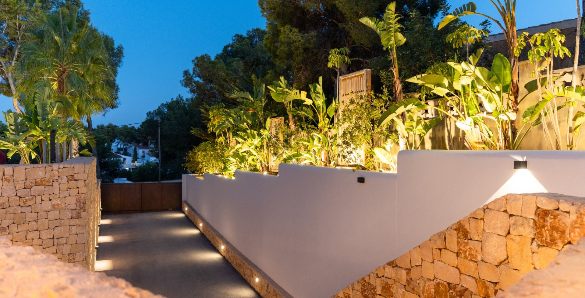 Resale - Villa - Moraira