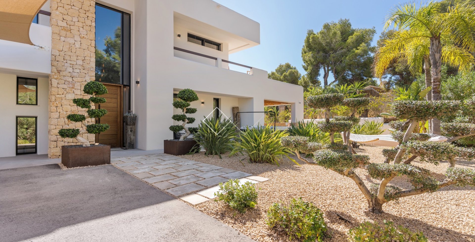 Resale - Villa - Moraira
