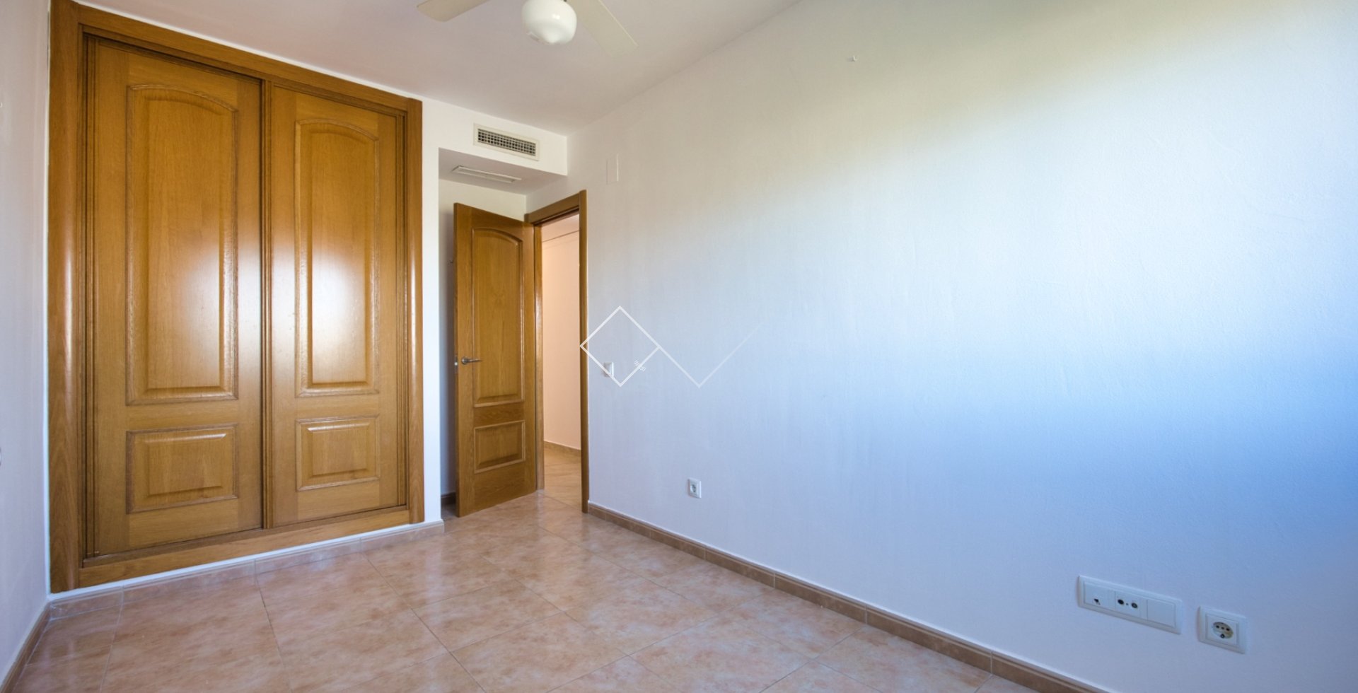 Resale - Apartment / Flat - Teulada - Centro