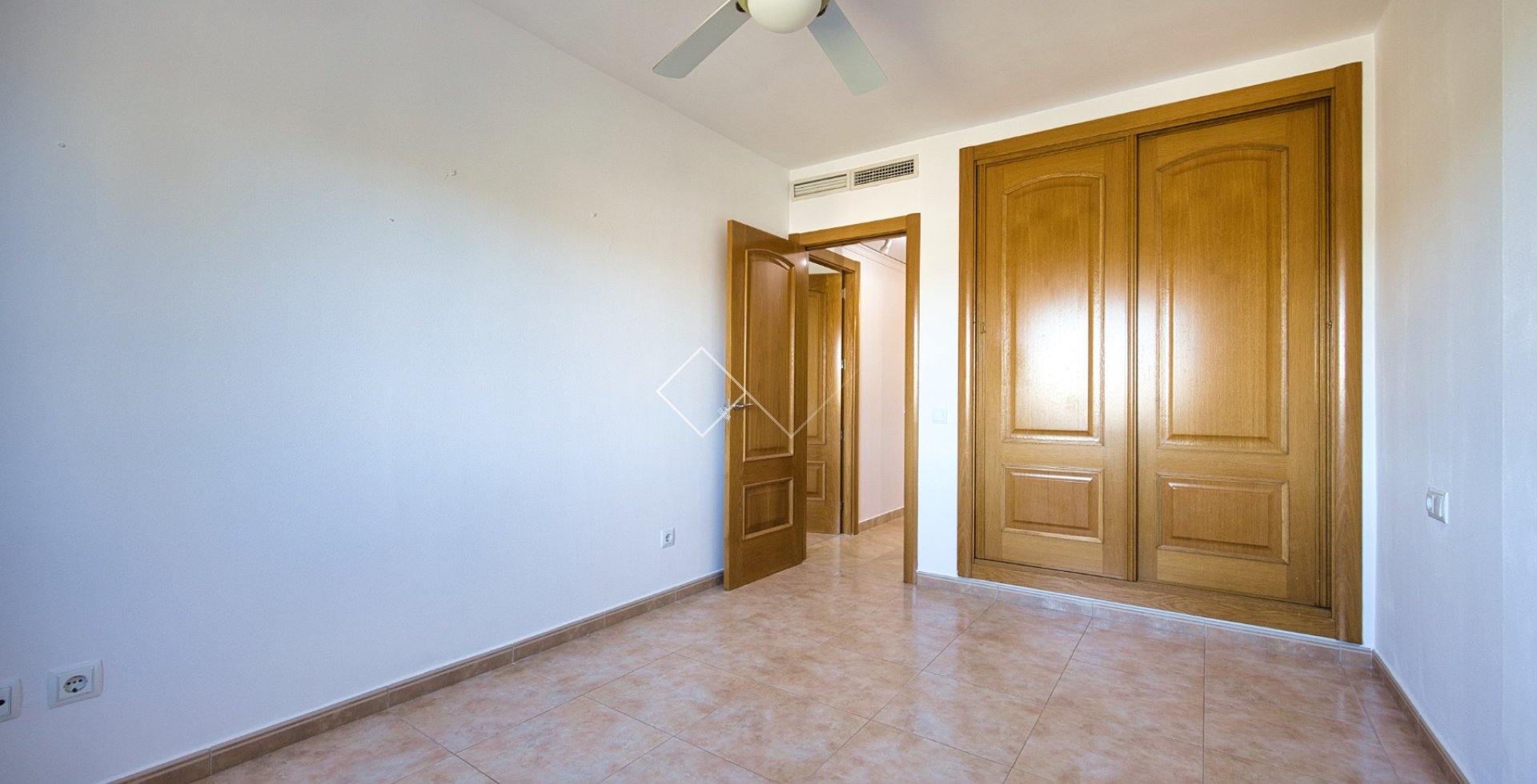 Resale - Apartment / Flat - Teulada - Centro