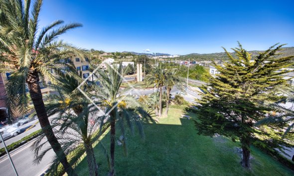 Resale - Apartment / Flat - Teulada - Centro