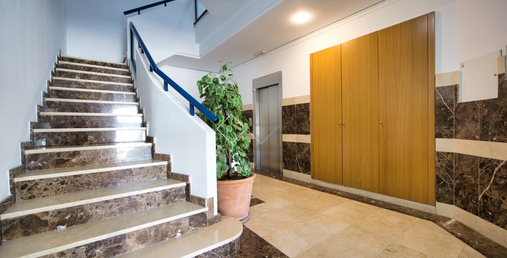 Resale - Apartment / Flat - Teulada - Centro
