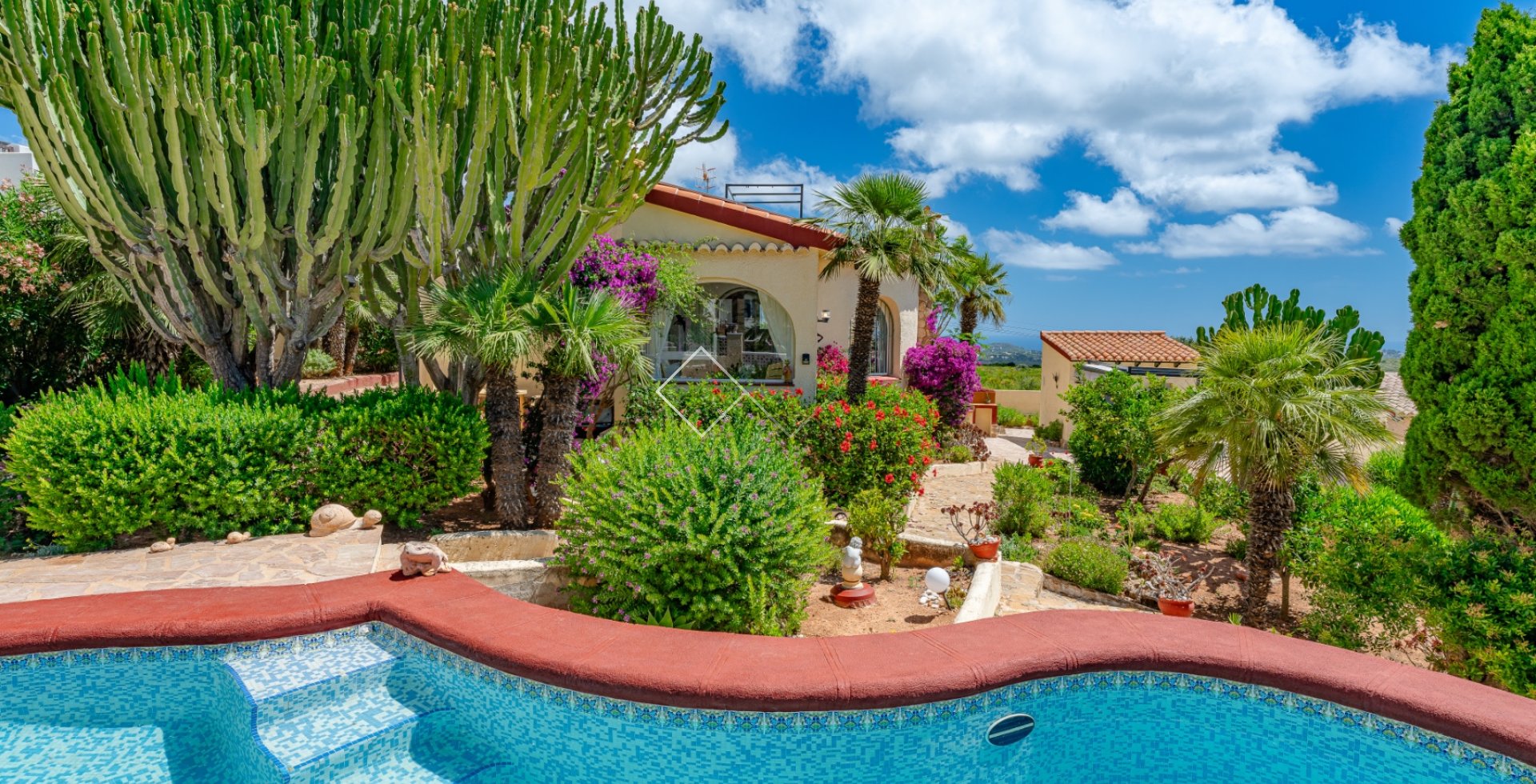 Resale - Villa - Benitachell