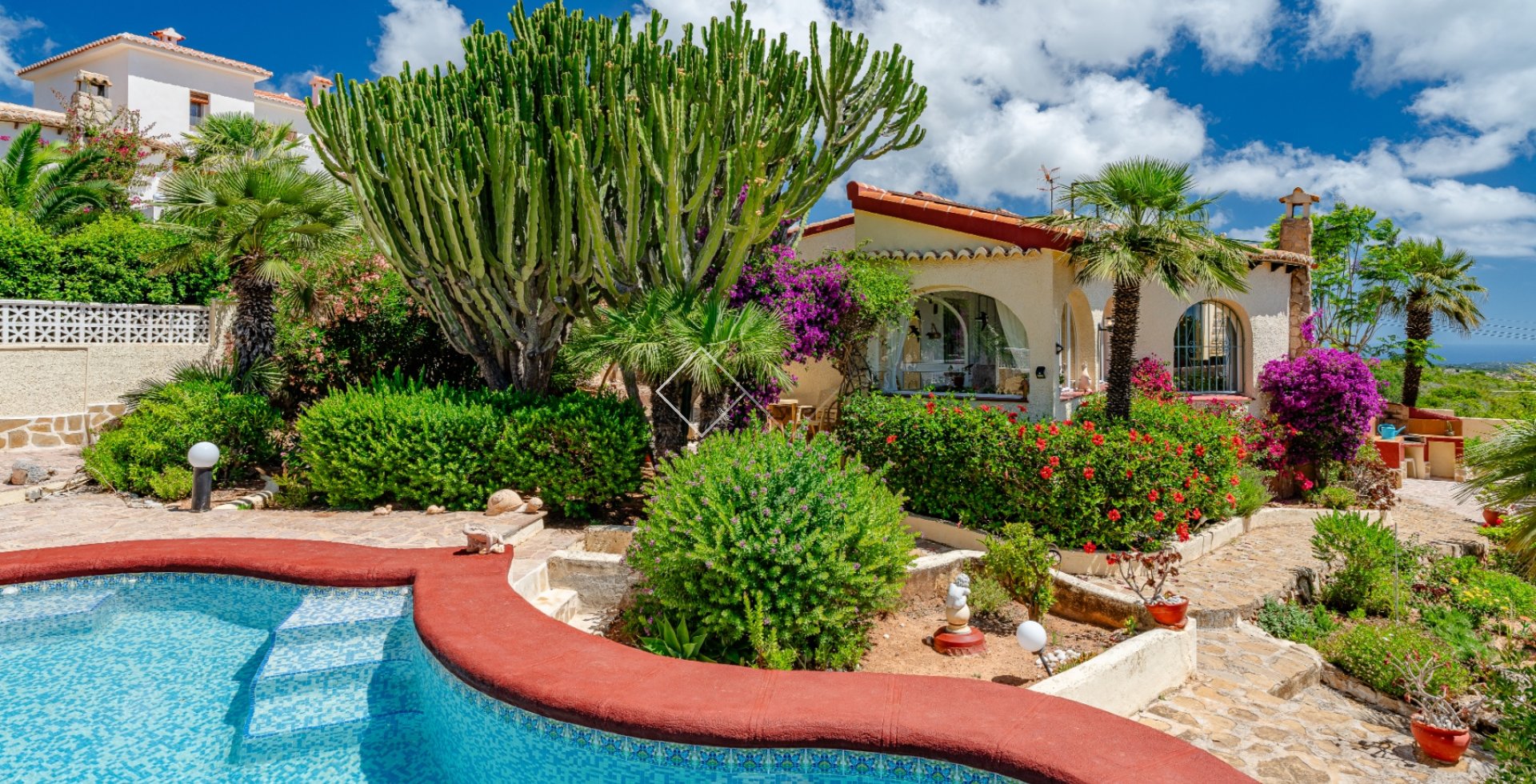 Resale - Villa - Benitachell