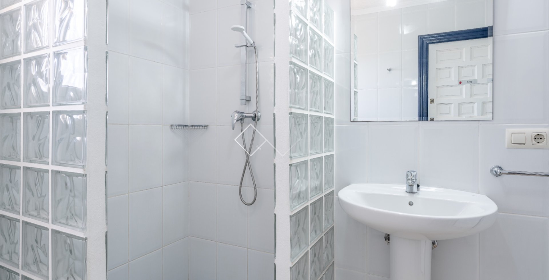 Resale - Villa - Benitachell