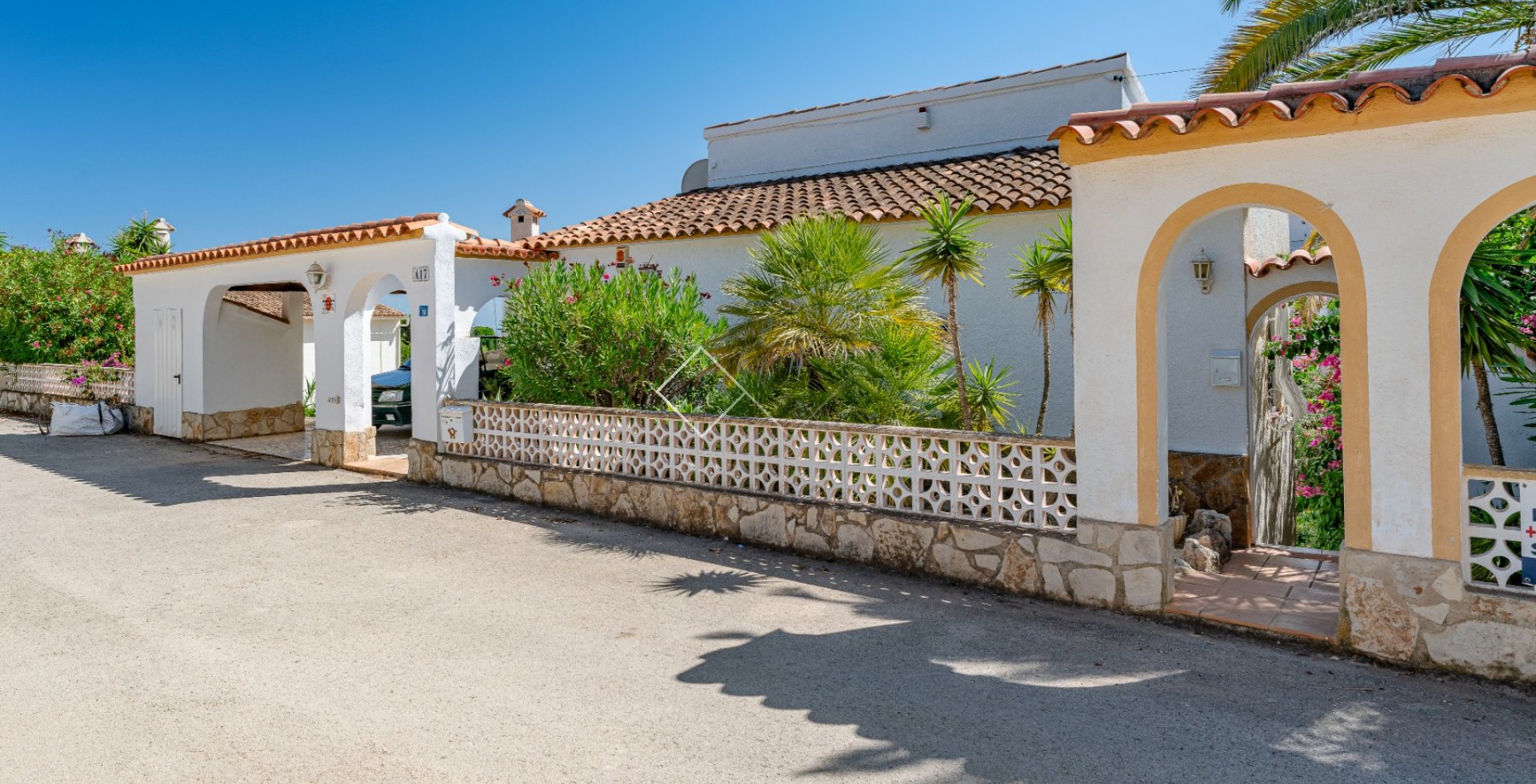 Resale - Villa - Benissa costa - Baladrar