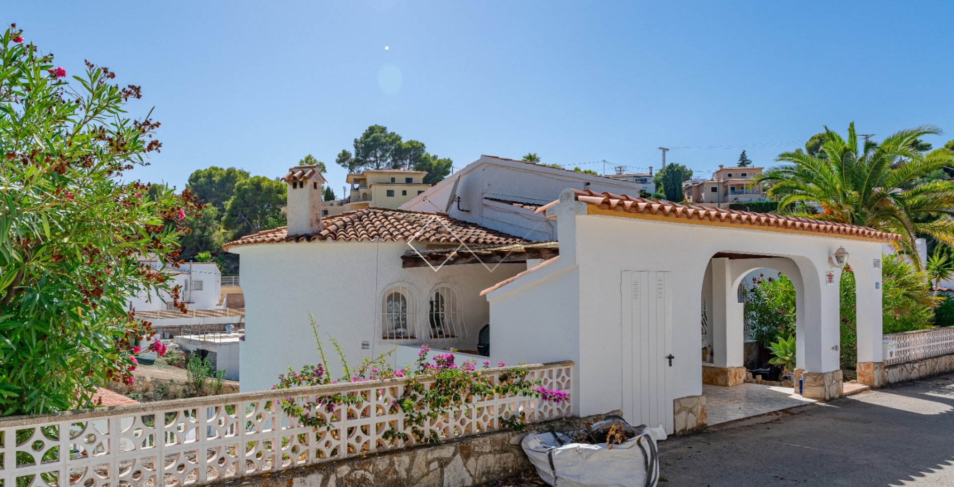 Resale - Villa - Benissa costa - Baladrar