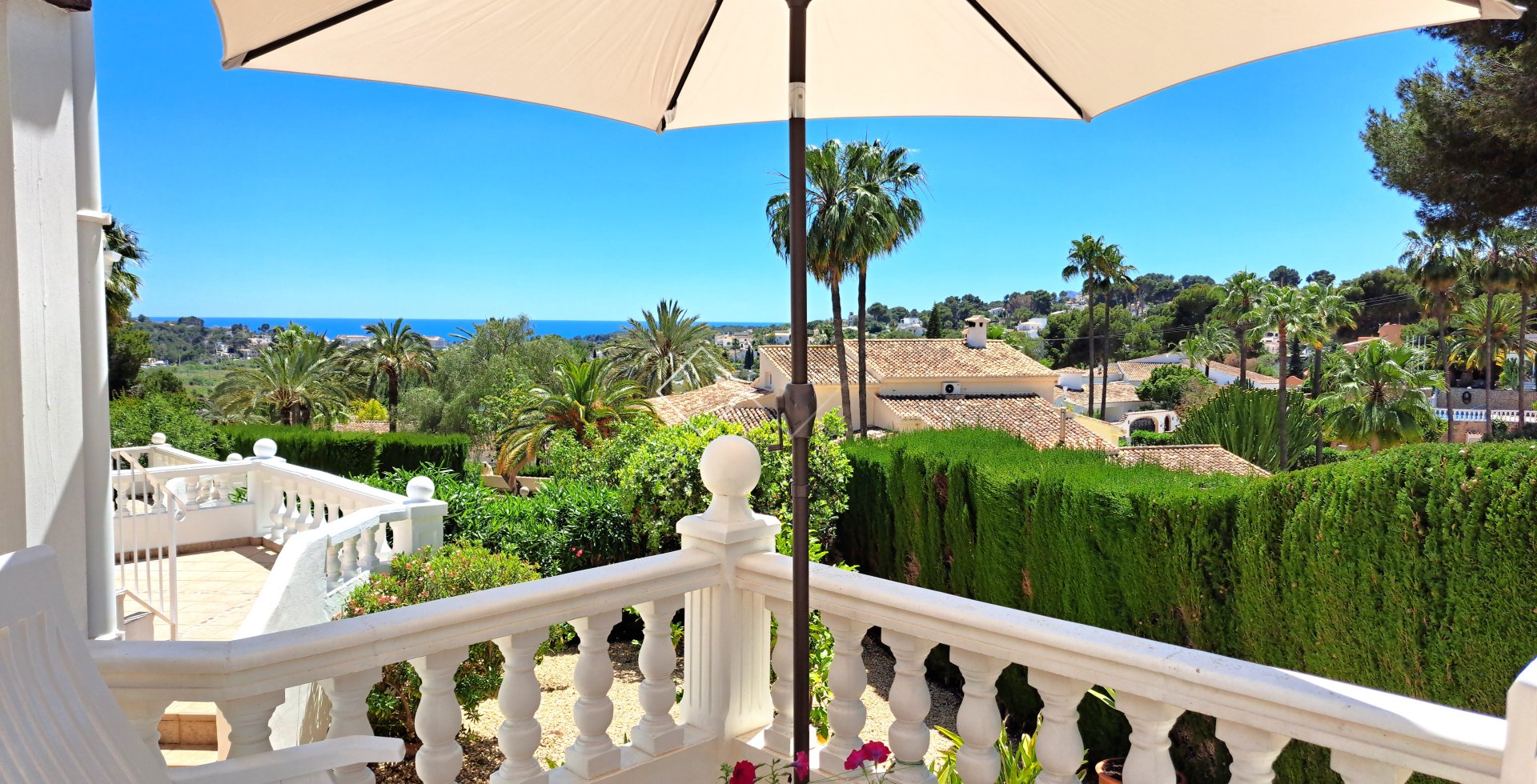 Resale - Villa - Moraira