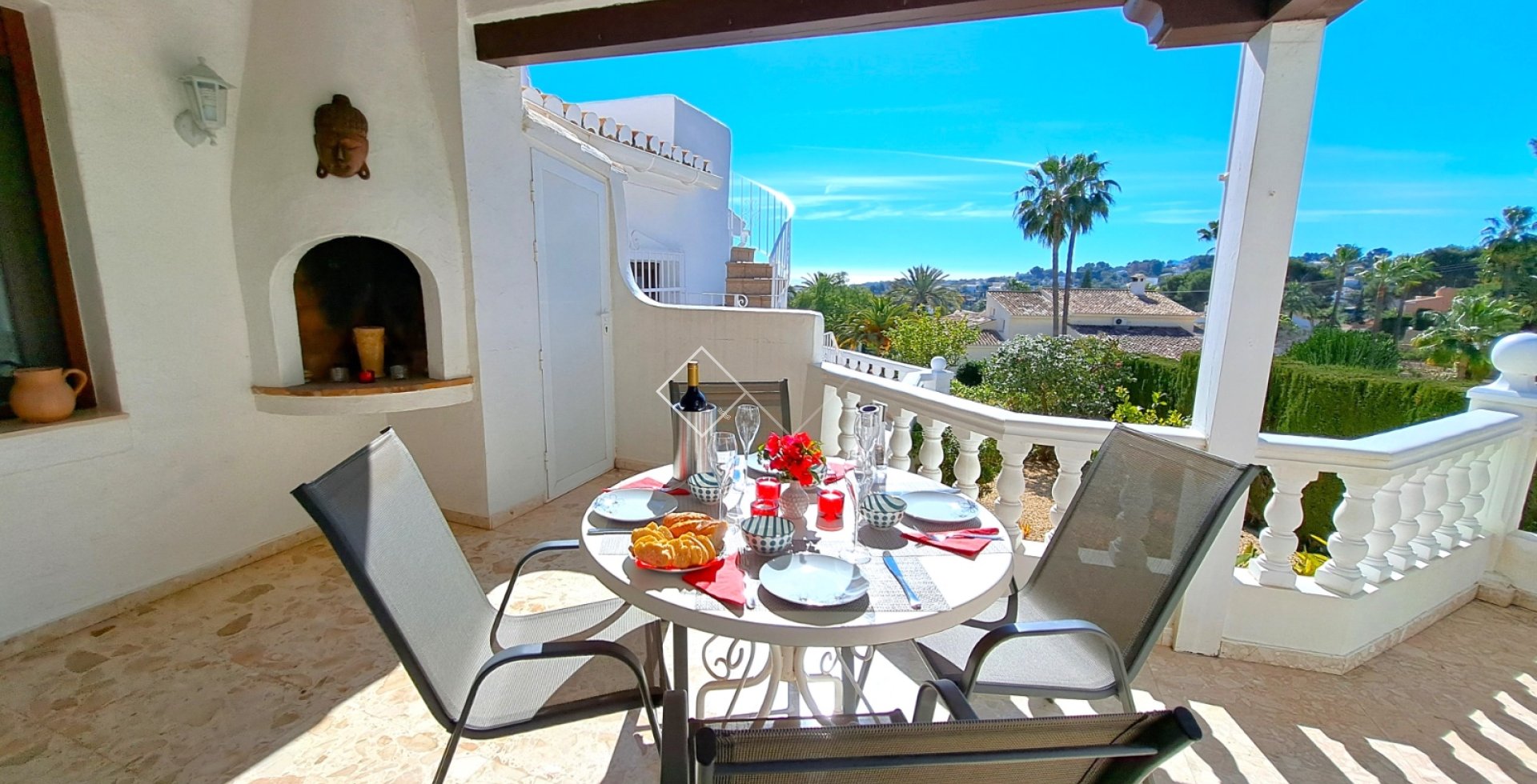 Resale - Villa - Moraira