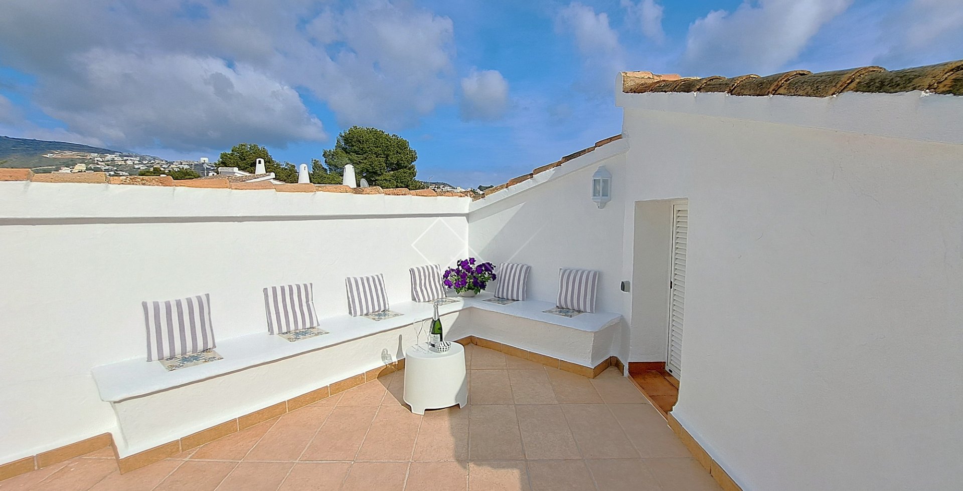 Resale - Villa - Moraira