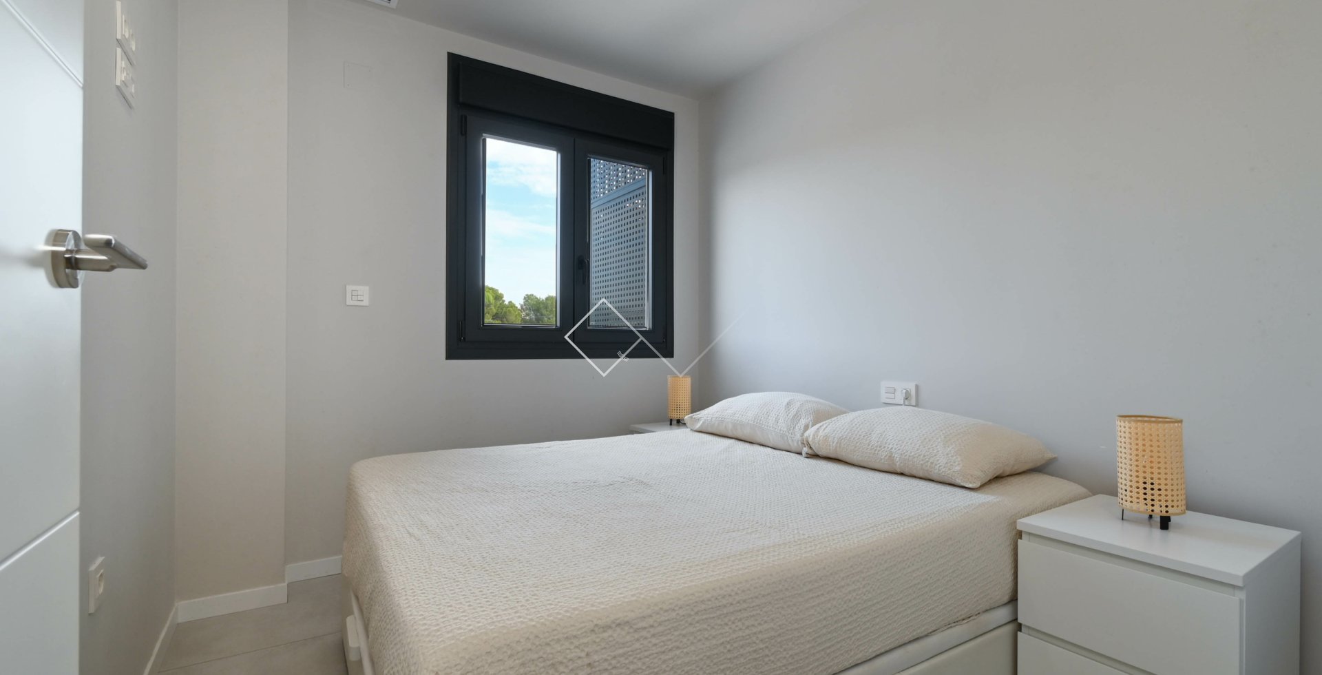 - Apartamento / Piso - Mil Palmeras