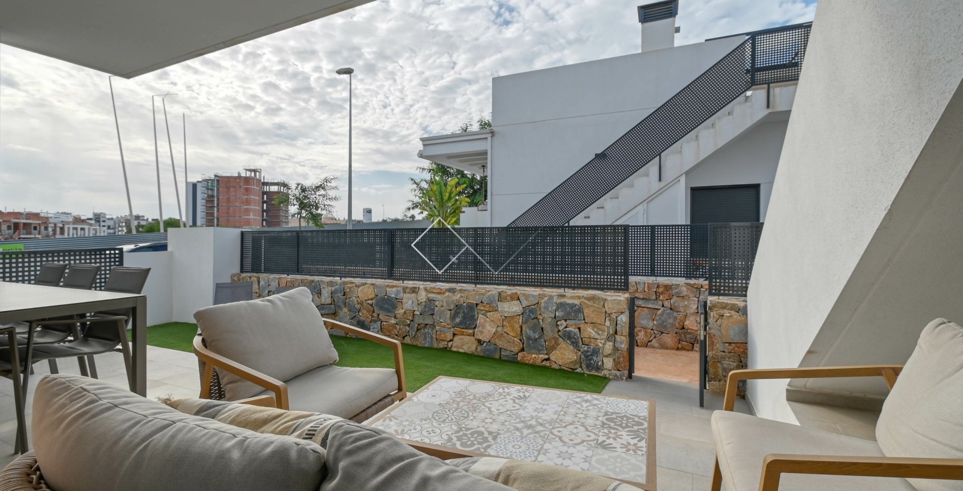  - Apartamento / Piso - Mil Palmeras