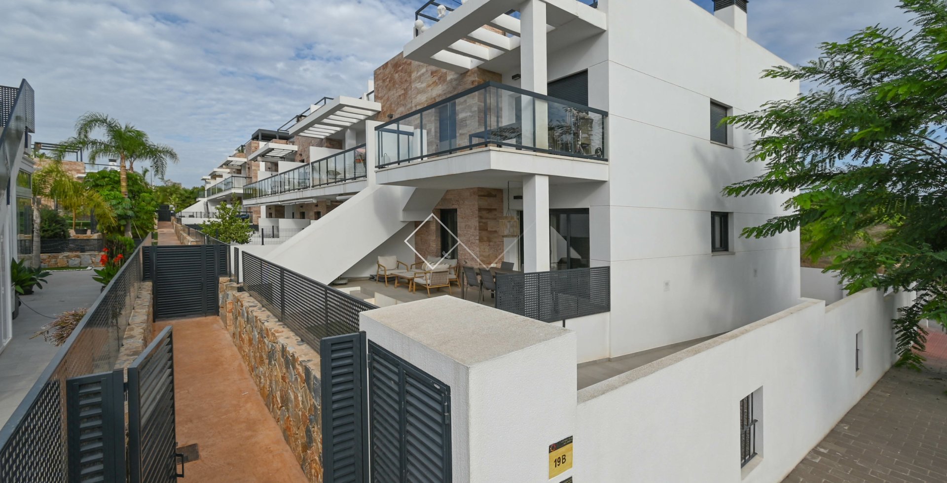  - Apartamento / Piso - Mil Palmeras