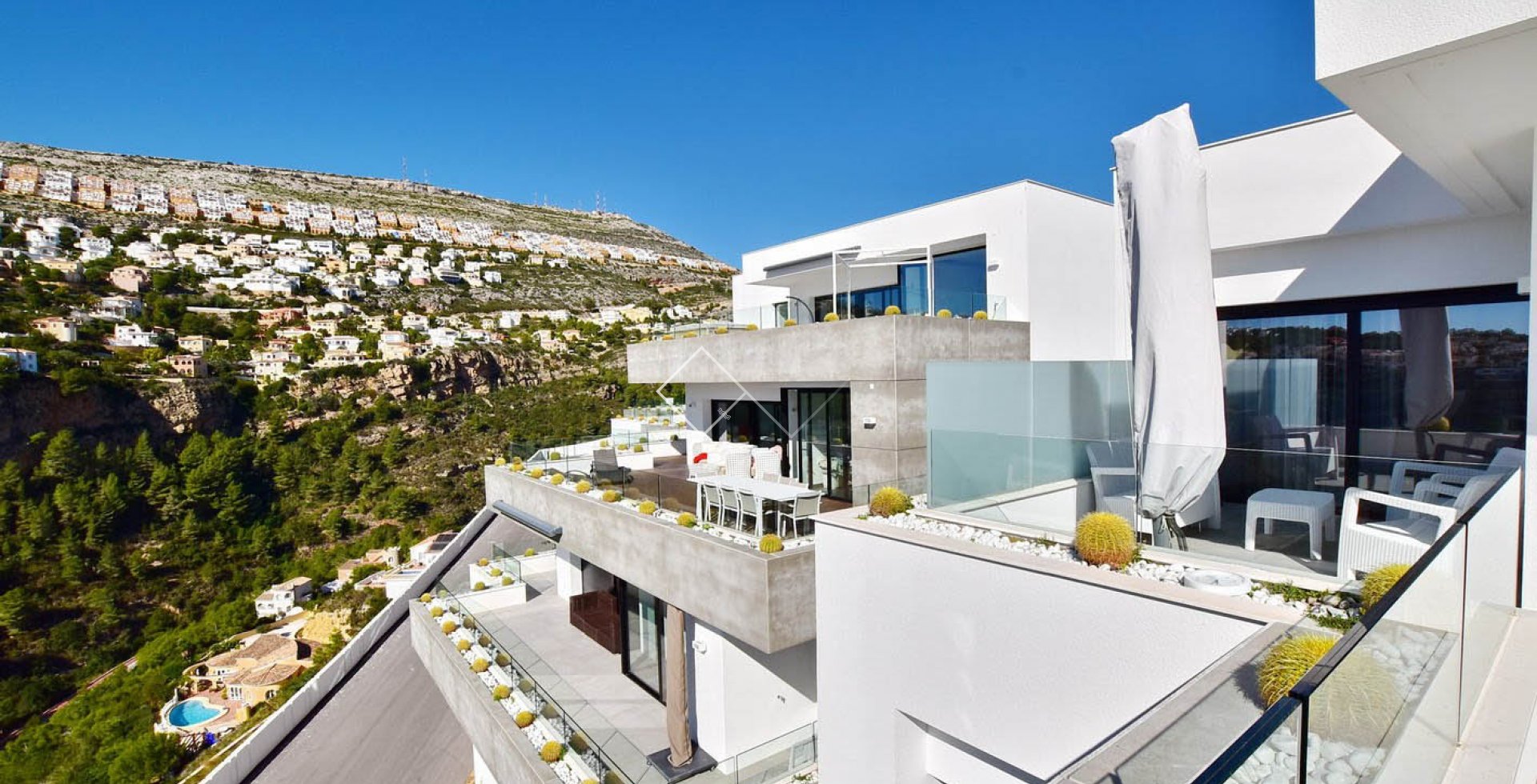 le bâtiment -Luxueux appartement avec vue sur la mer à vendre à Benitachell, Cumbre del Sol