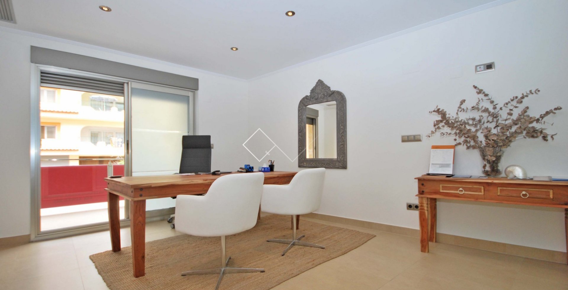 binnen - Zeer mooi modern appartement te koop in Moraira centrum