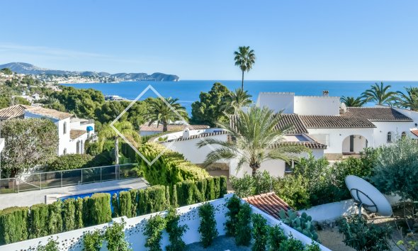 sea view - Key ready modern villa in Calpe, 400m to beach
