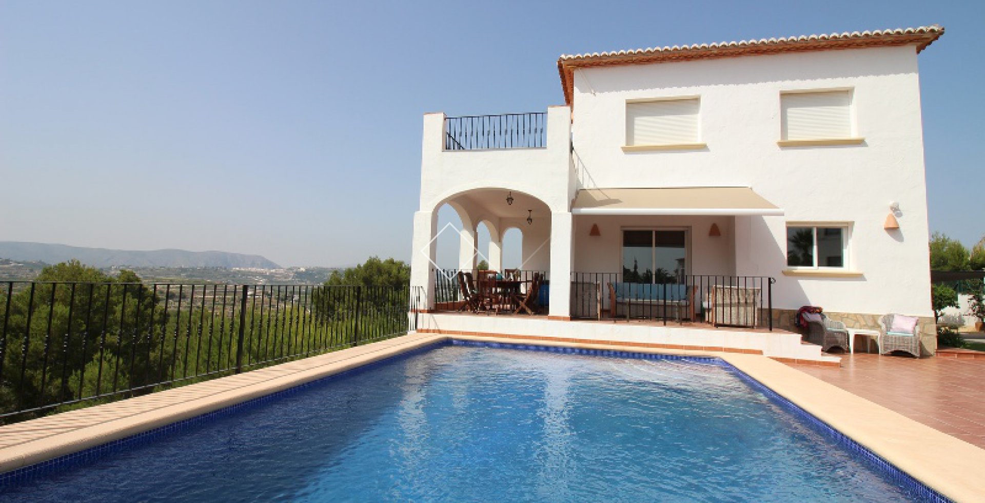 zwembad en huis - Villa in Benimeit Moraira met mooi landelijk uitzicht