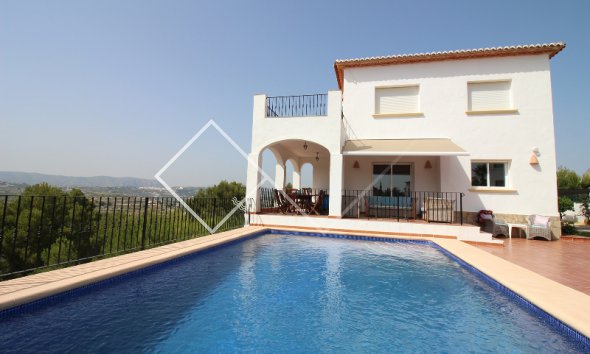 Pool und Haus - Villa in Benimeit Moraira mit schöner ländlicher Aussicht