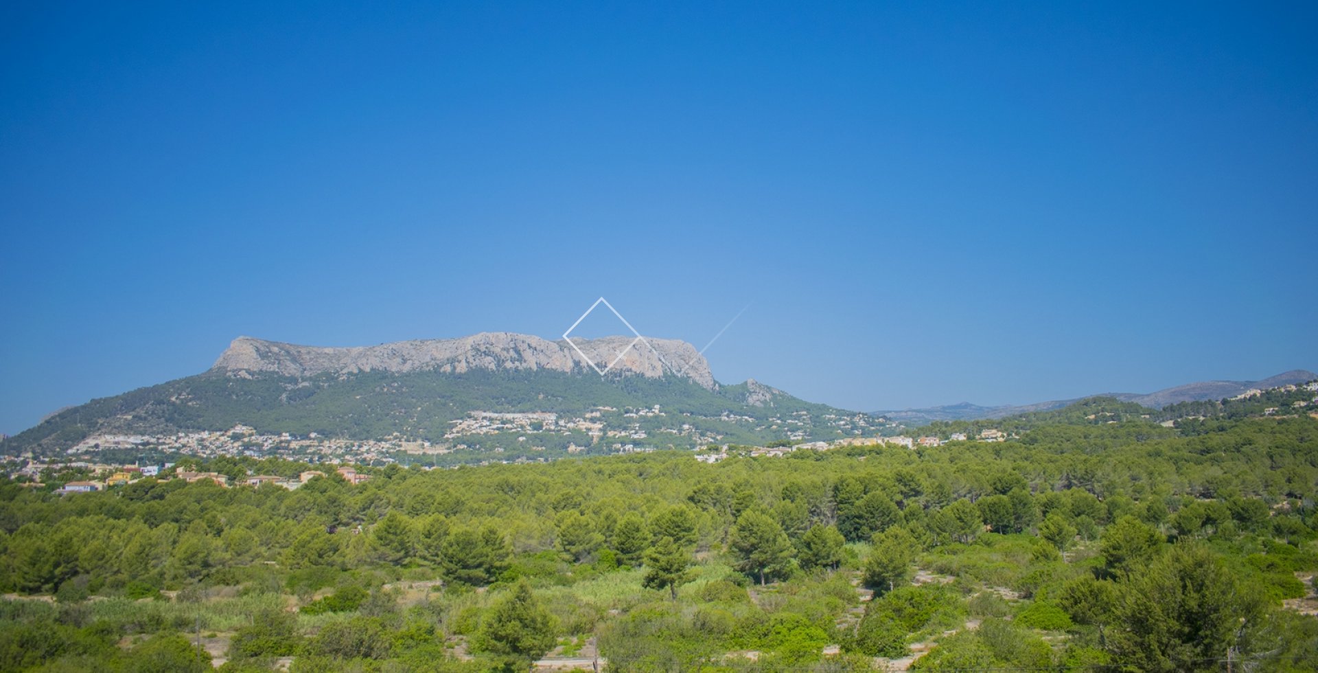 Building plot for sale in Calpe 1 km to centre